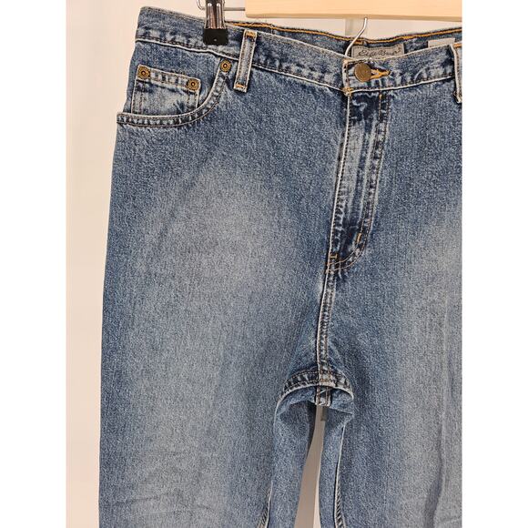 Eddie Bauer Women's Blue High-Rise Belt Loop Straight Leg Cotton Jean Size 16 - Picture 2 of 7